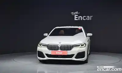 BMW 5-Series 2022 2.0 гидро в Москве № 189320, миниатюра 3