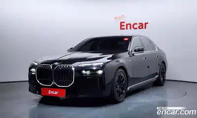 BMW i7, 2023