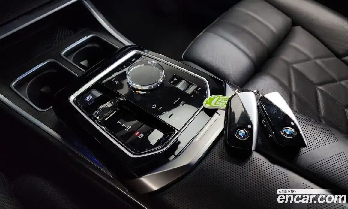 BMW i7 2023 0.3 гидро в Москве № 189350, фото 9