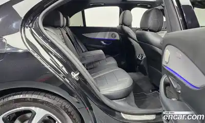 Mercedes-Benz E-Class 2021 2.0 гидро, миниатюра 12