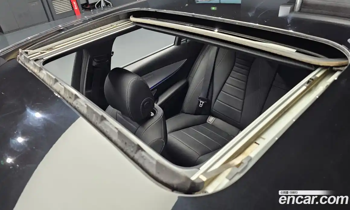Mercedes-Benz E-Class 2021 2.0 гидро, фото 19