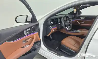 Mercedes-Benz E-Class 2021 1.9 гидро, миниатюра 10