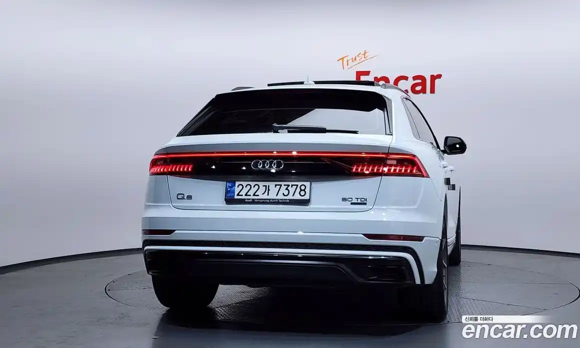 Audi Q8 2023 3.0 гидро в Москве № 196062, фото 4