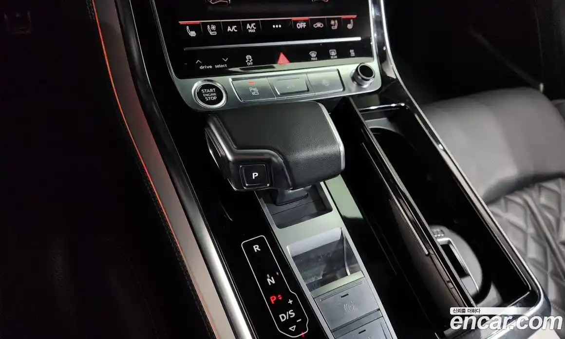 Audi Q8 2023 3.0 гидро в Москве № 196062, фото 9
