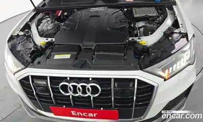 Audi Q7 2021 3.0 гидро в Москве № 196559, миниатюра 6