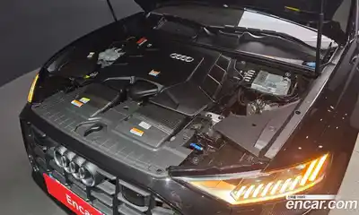 Audi Q8 2022 3.0 гидро в Москве № 196567, миниатюра 6