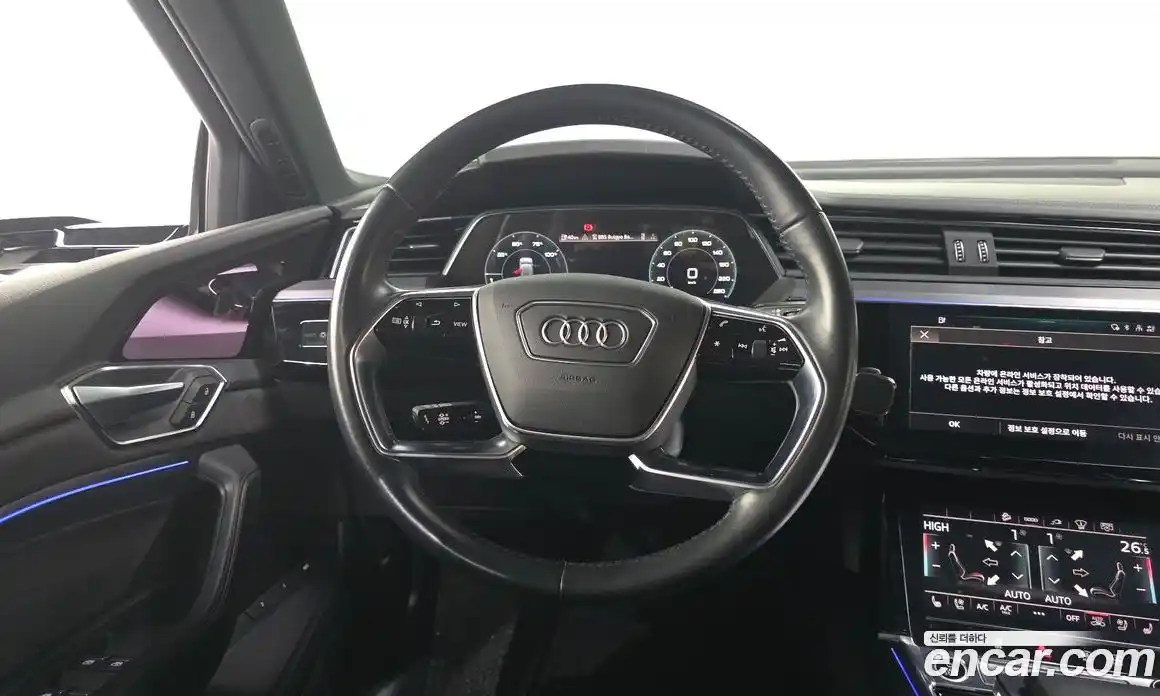 Audi e-tron 2021 0.2 гидро в Москве № 196640, фото 13