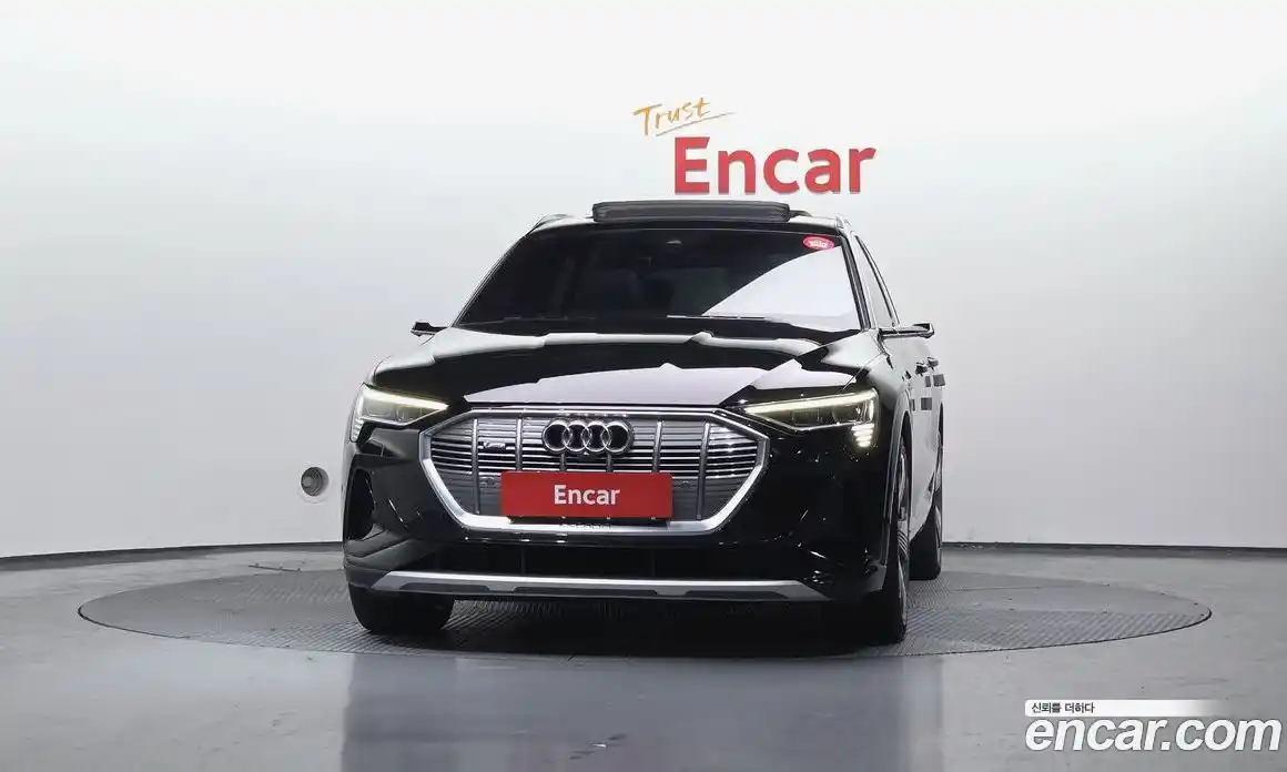 Audi e-tron 2021 0.2 гидро в Москве № 196640, фото 3