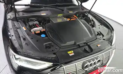 Audi e-tron 2021 0.2 гидро в Москве № 196640, миниатюра 6