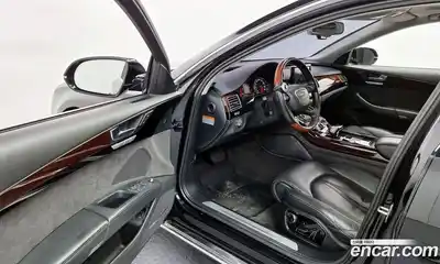 Audi A8 2012 4.2 гидро в Москве № 196708, миниатюра 11