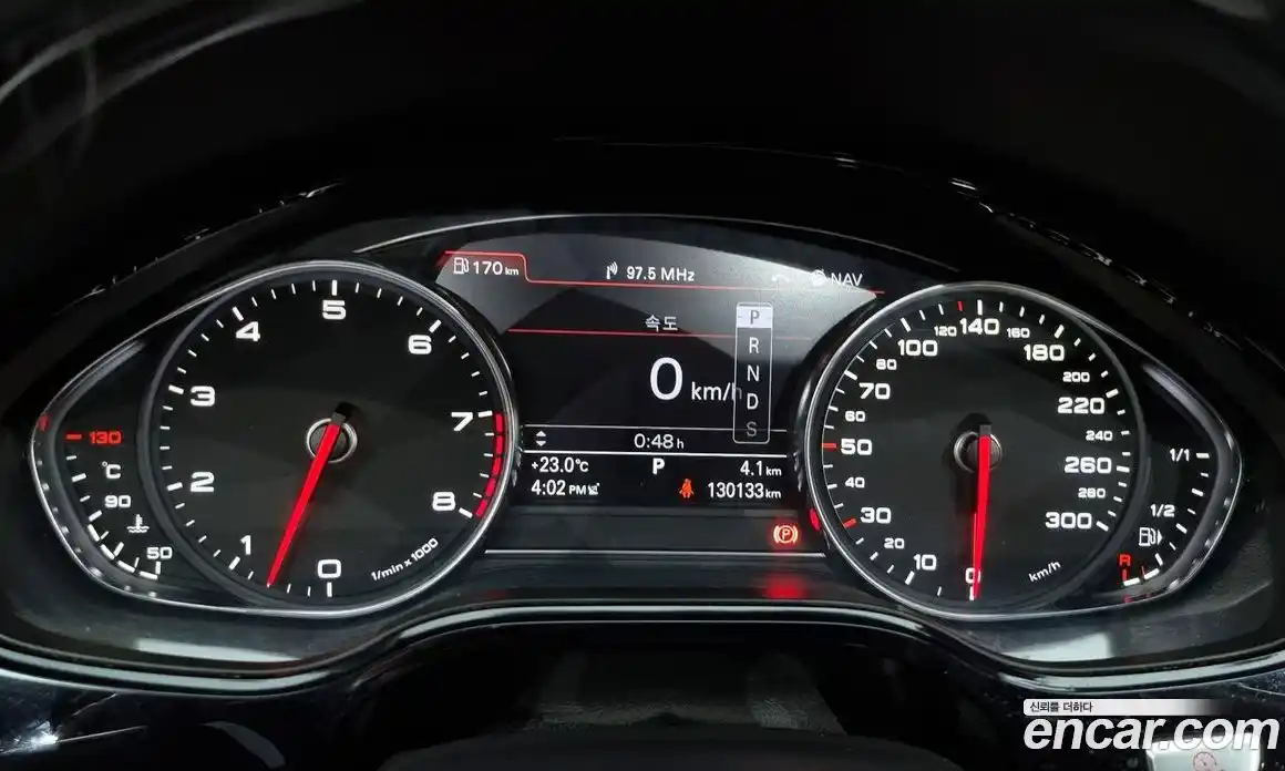 Audi A8 2012 4.2 гидро в Москве № 196708, фото 8