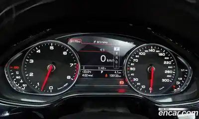 Audi A8 2012 4.2 гидро в Москве № 196708, миниатюра 8