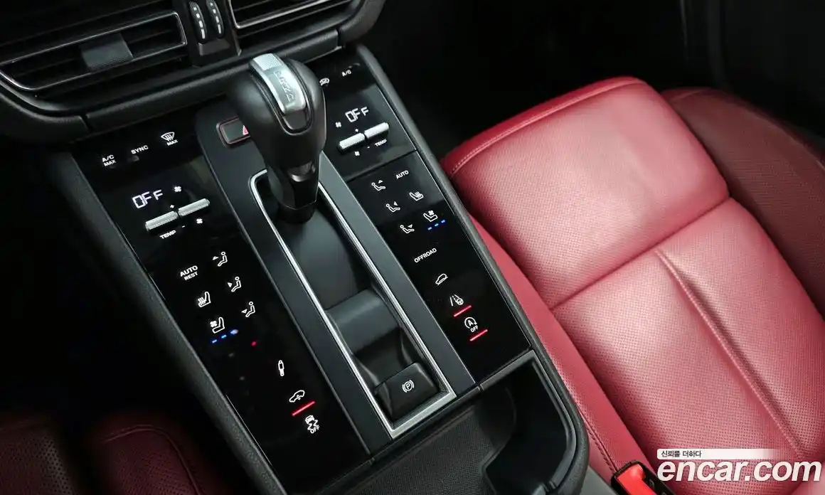 Porsche Macan 2023 2.9 гидро в Москве № 197159, фото 9