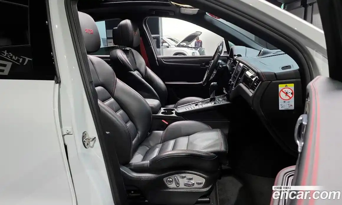 Porsche Macan 2017 3.0 гидро в Москве № 197447, фото 10
