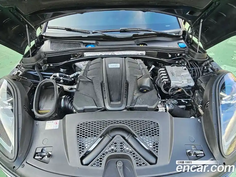 Porsche Macan 2023 2.9 гидро в Москве № 197785, фото 9