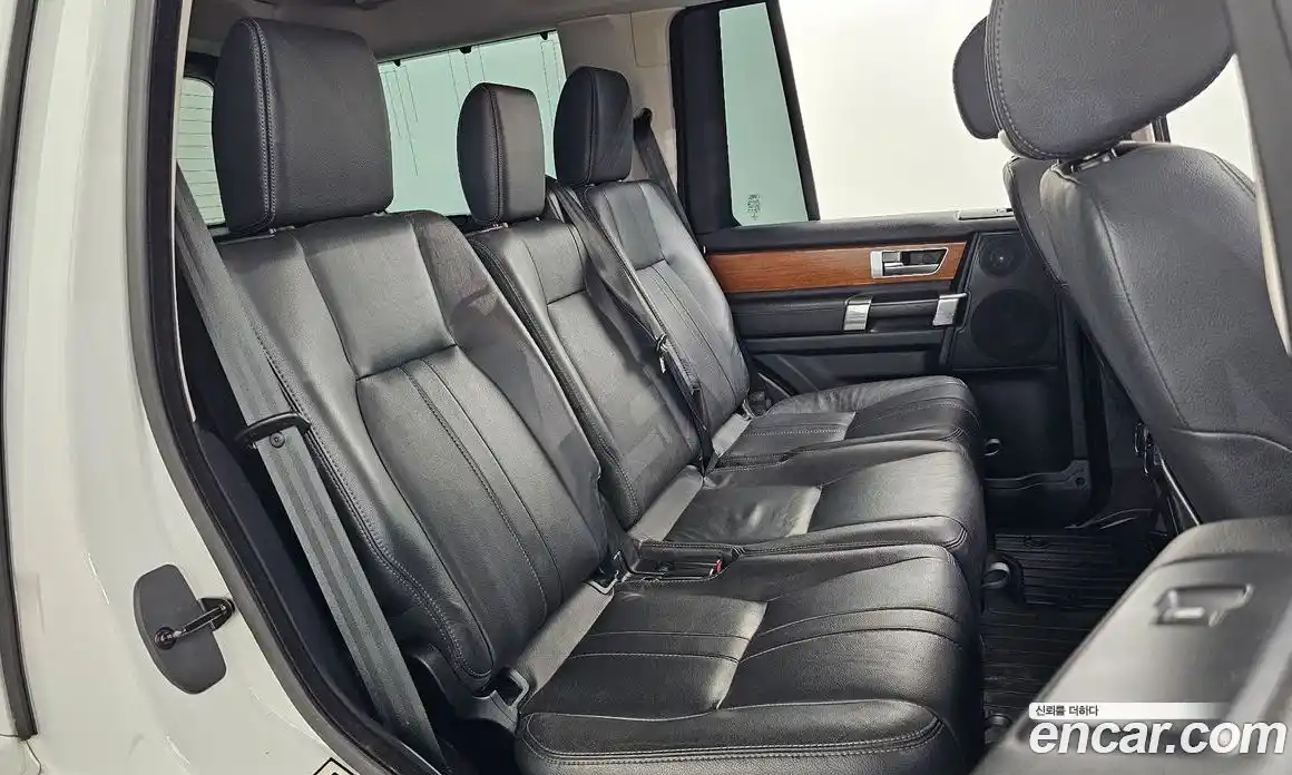 Land Rover Discovery 2015 3.0 гидро в Москве № 198308, фото 12