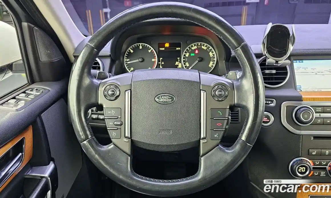 Land Rover Discovery 2015 3.0 гидро в Москве № 198308, фото 14