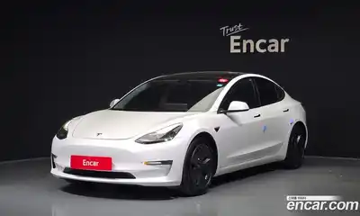 Tesla Model 3, 2021