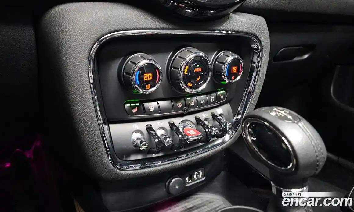 Mini Clubman 2018 1.5 гидро в Москве № 204466, фото 15