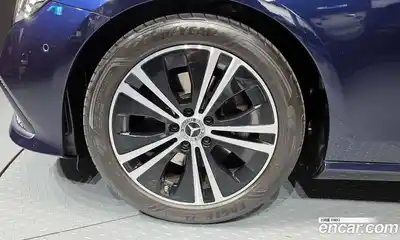 Mercedes-Benz E-Class 2021 2.0 гидро, миниатюра 5