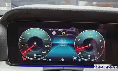 Mercedes-Benz E-Class 2021 2.0 гидро, миниатюра 8