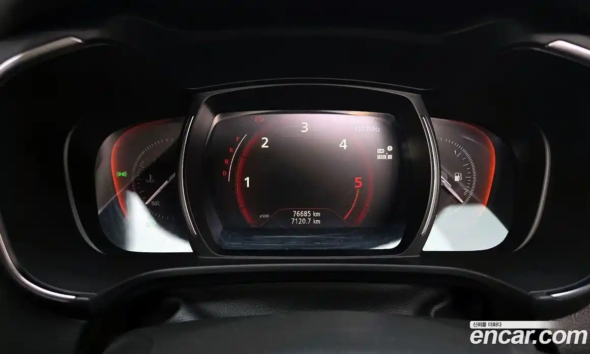 Renault QM6 2019 2.0 гидро в Москве № 207602, фото 8