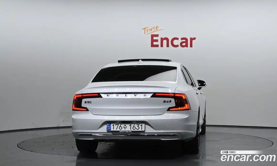 Volvo S90 2023 2.0 гидро в Москве № 212874, фото 4