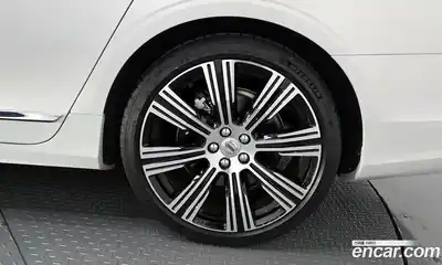 Volvo S90 2023 2.0 гидро в Москве № 212874, миниатюра 5