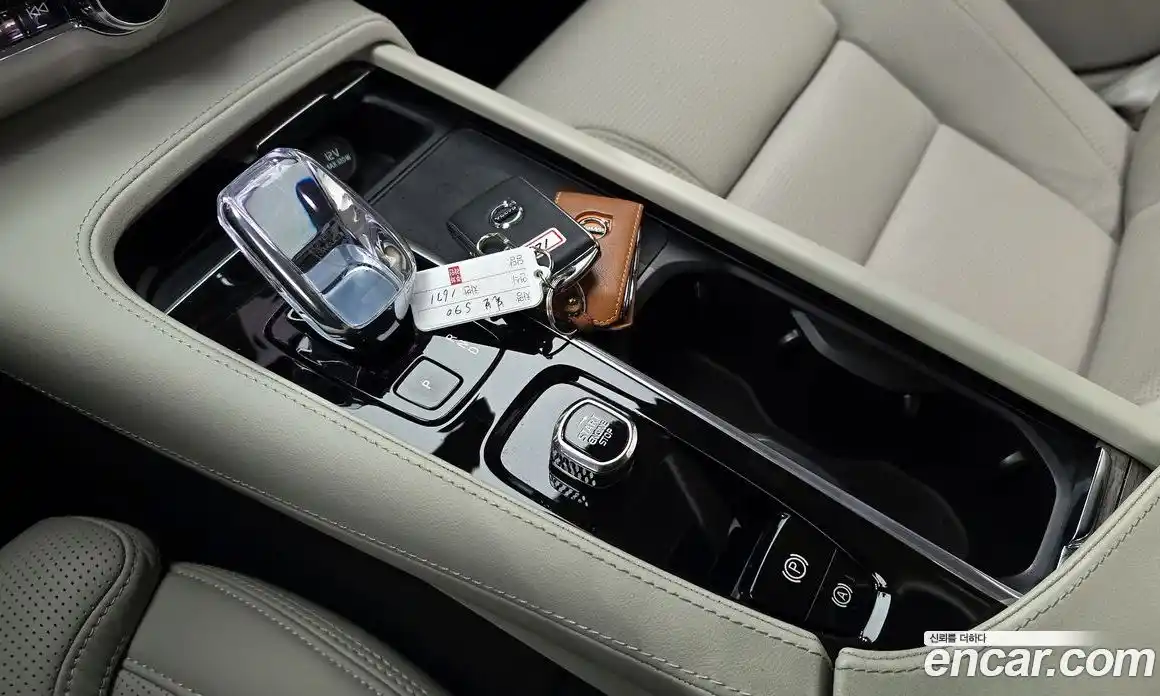 Volvo S90 2023 2.0 гидро в Москве № 212874, фото 9