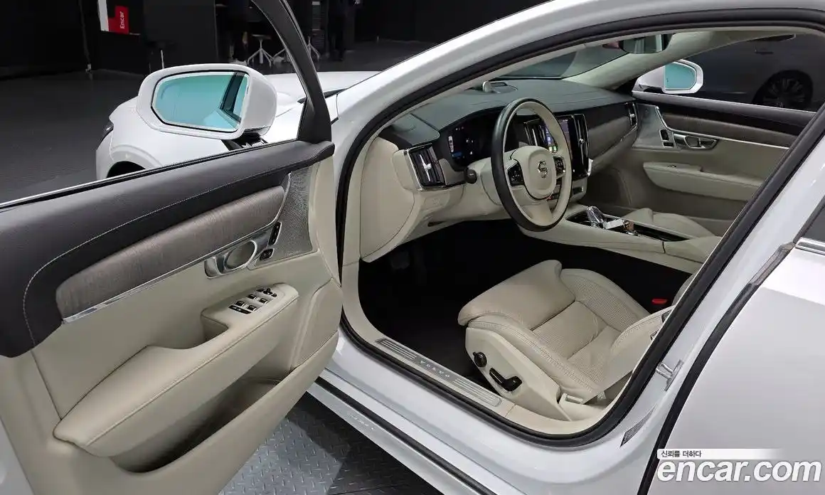 Volvo S90 2023 2.0 гидро в Москве № 212874, фото 10