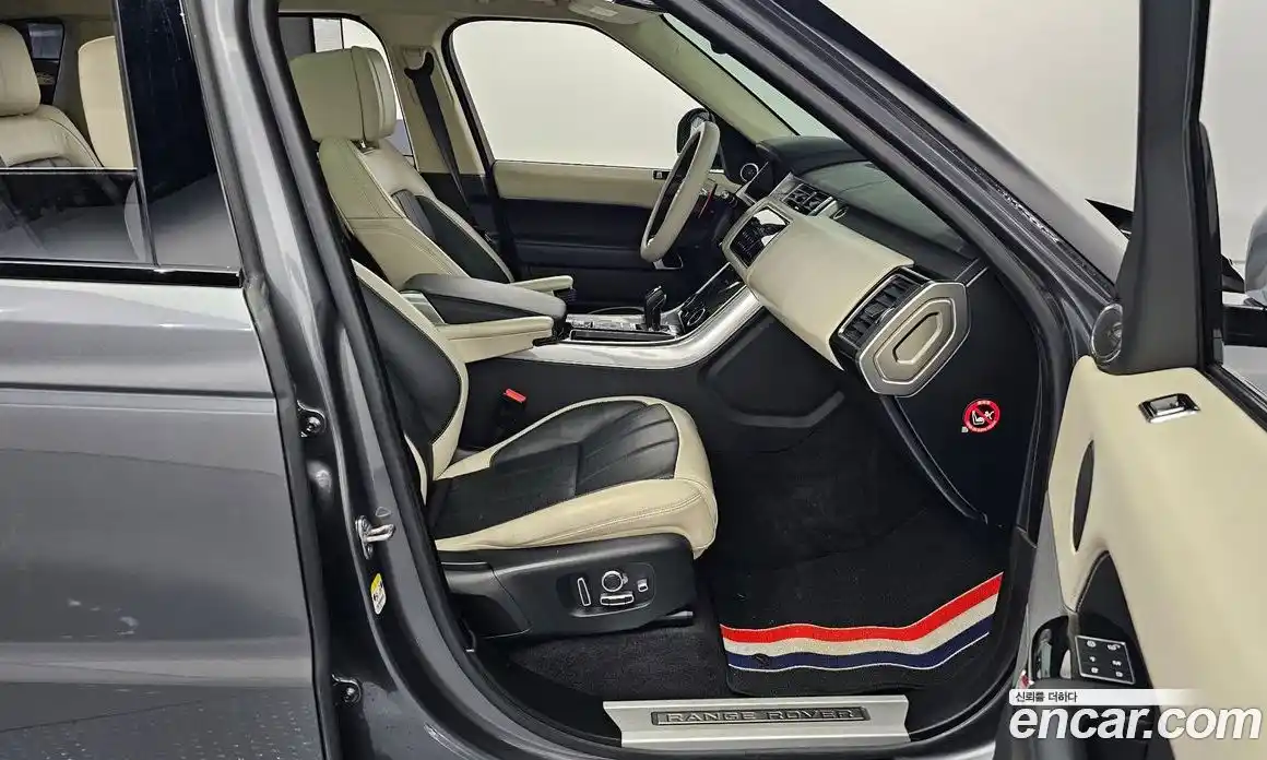 Land Rover Range-Rover Sport 2018 3.0 гидро в Москве № 213455, фото 11