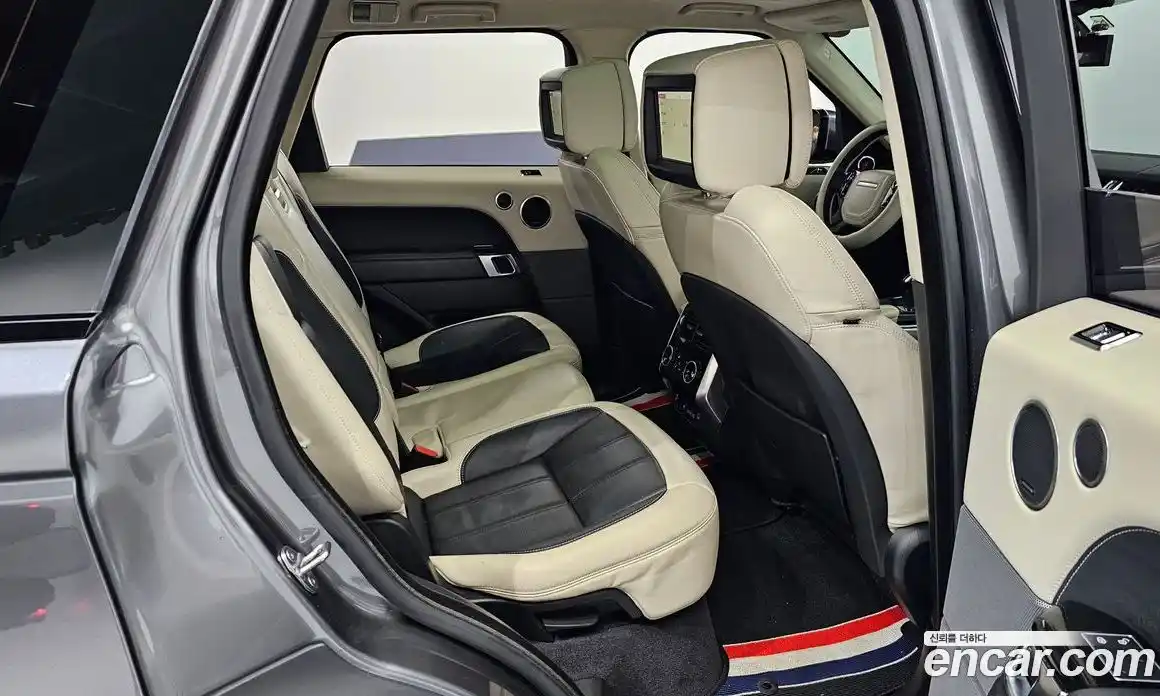 Land Rover Range-Rover Sport 2018 3.0 гидро в Москве № 213455, фото 12