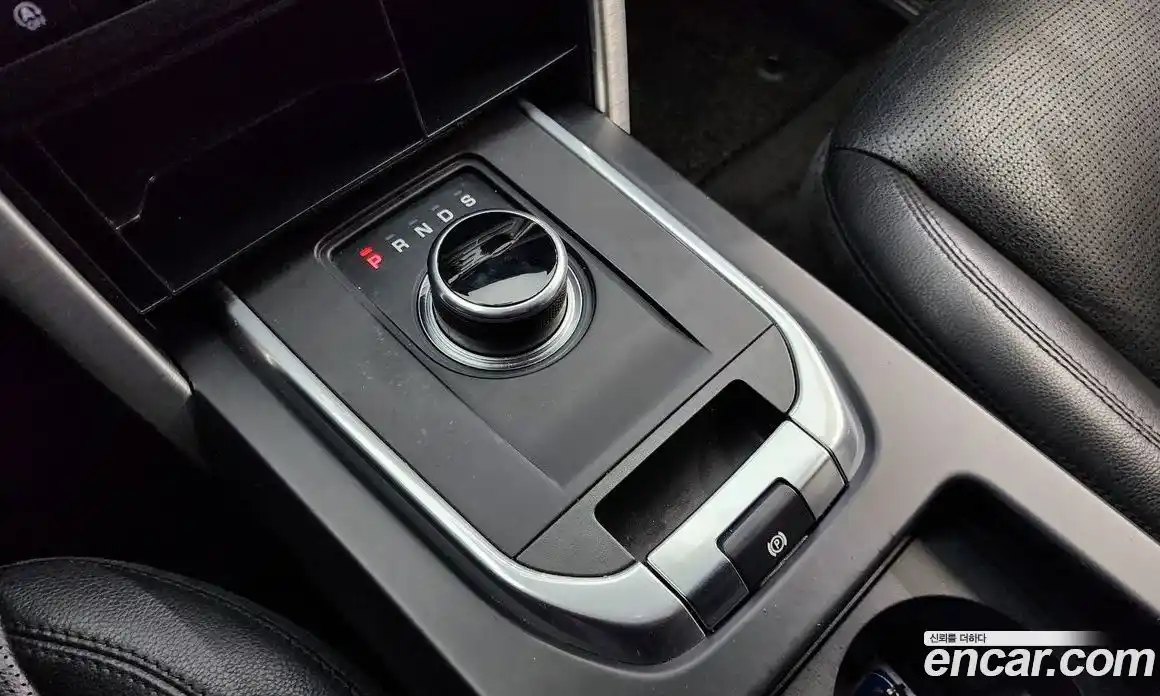 Land Rover Discovery Sport 2017 2.0 гидро в Москве № 213610, фото 9