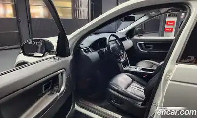 Land Rover Discovery Sport 2017 2.0 гидро в Москве № 213610, миниатюра 10