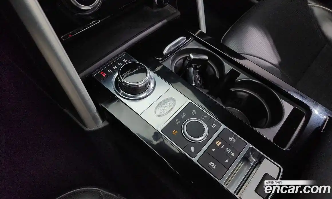 Land Rover Discovery 2019 3.0 гидро в Москве № 213802, фото 9