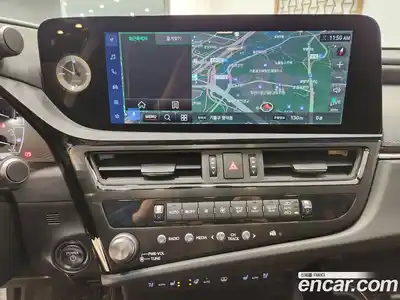Lexus ES 2025 2.5 вариатор в Москве № 214735, миниатюра 11
