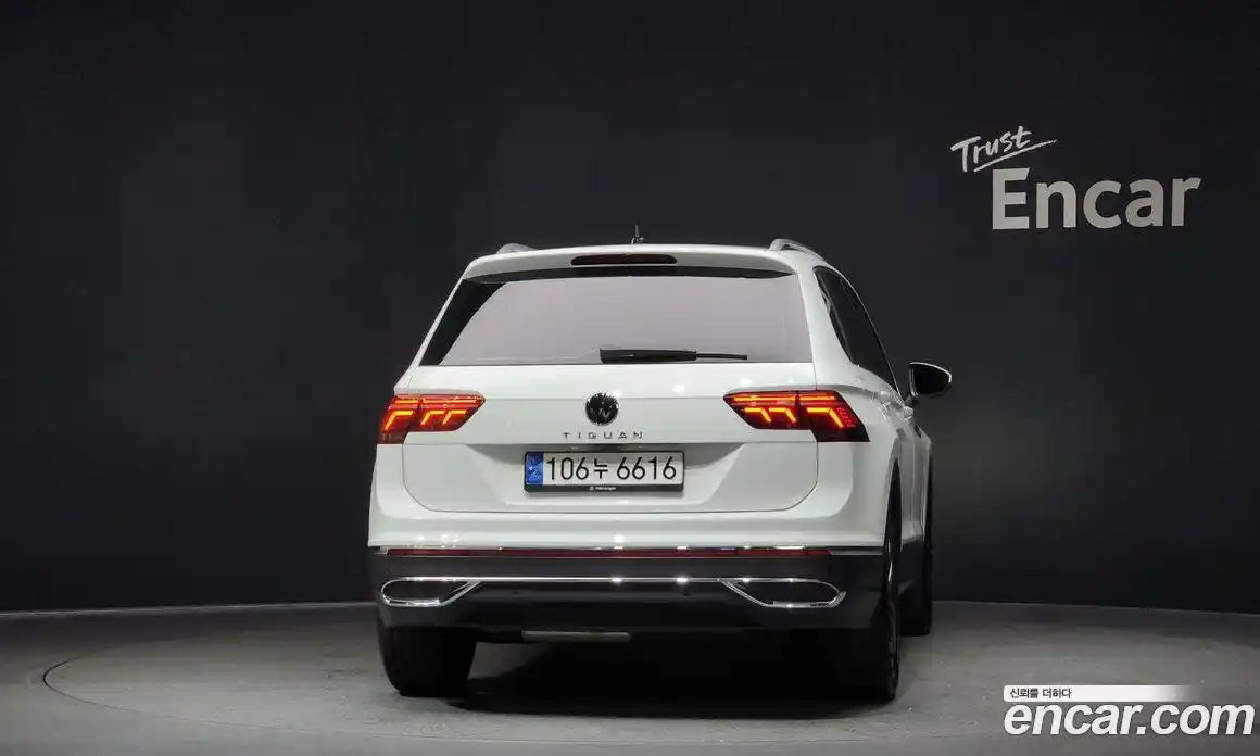 Volkswagen Tiguan 2024 2.0 гидро в Москве № 214874, фото 4