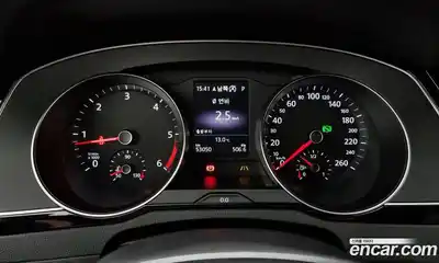 Volkswagen Passat 2018 2.0 гидро в Москве № 214945, миниатюра 8