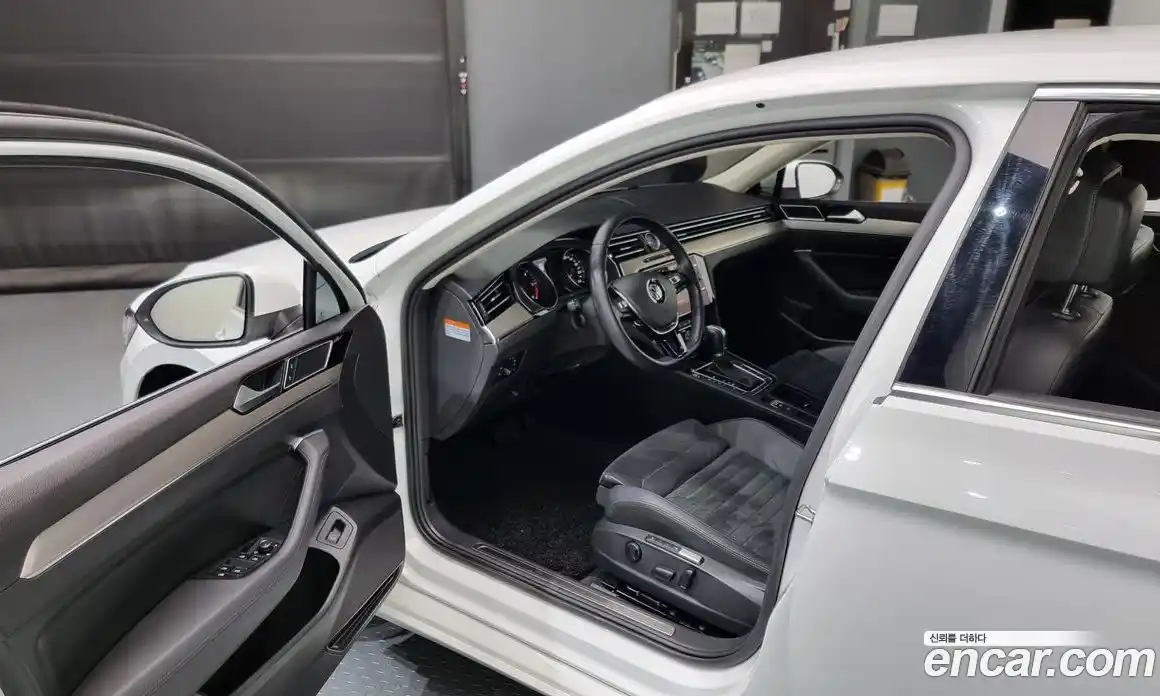 Volkswagen Passat 2018 2.0 гидро в Москве № 214945, фото 10