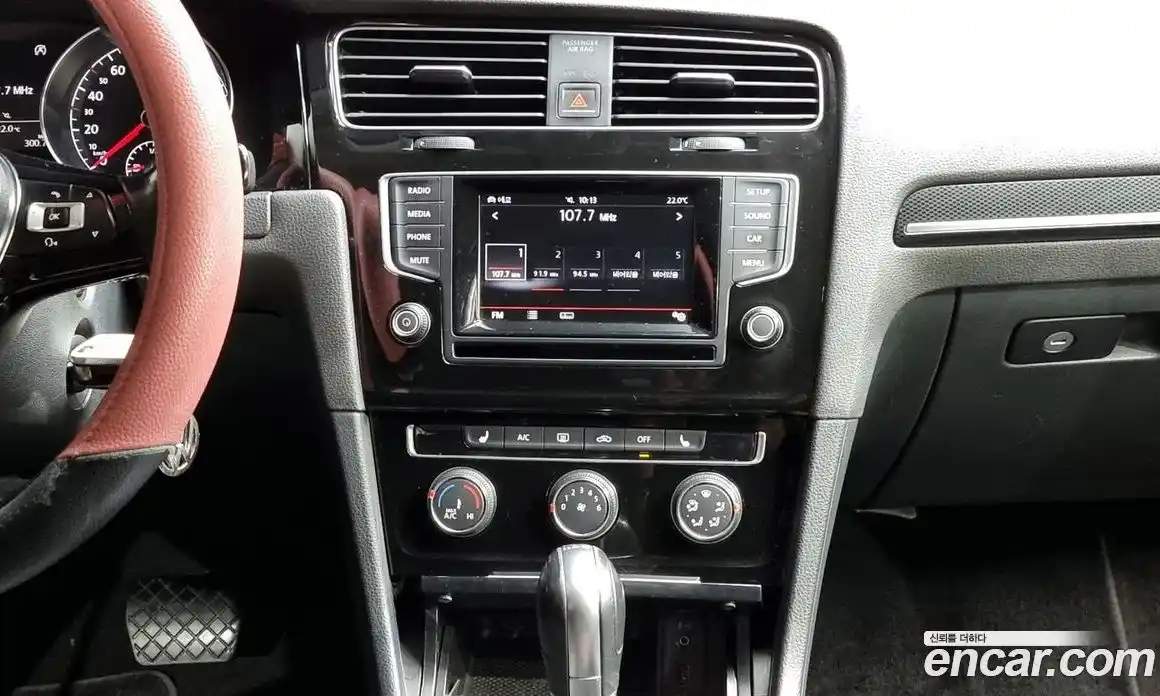 Volkswagen Golf 2015 1.6 гидро в Москве № 215314, фото 14