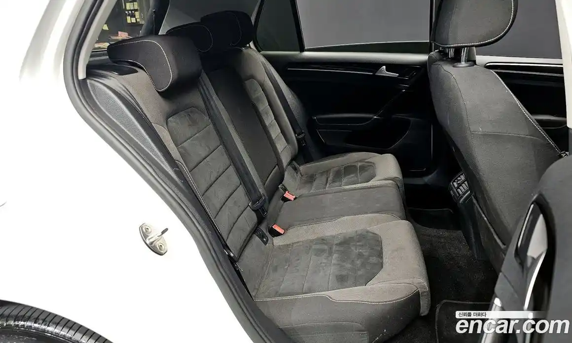 Volkswagen Golf 2015 2.0 гидро в Москве № 215323, фото 12