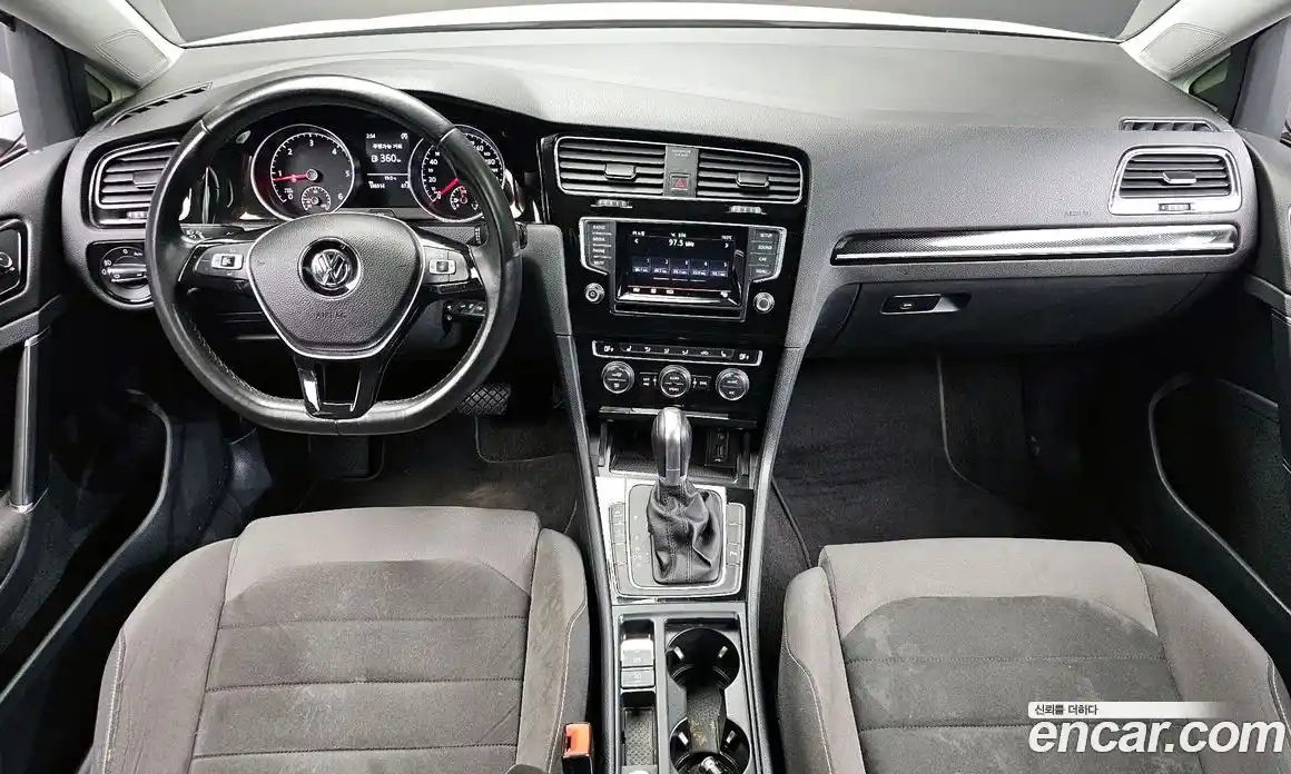 Volkswagen Golf 2015 2.0 гидро в Москве № 215323, фото 7