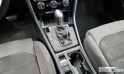 Volkswagen Golf 2015 2.0 гидро в Москве № 215323, миниатюра 9