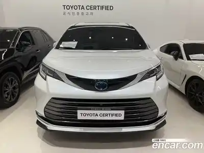 Toyota Sienna 2025 2.5 вариатор в Москве № 215578, миниатюра 3