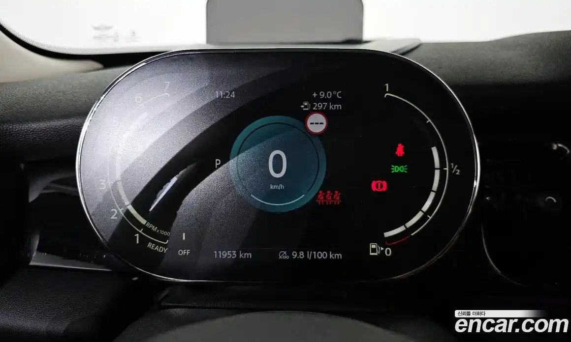 Mini Cooper 2023 1.5 гидро в Москве № 222352, фото 8