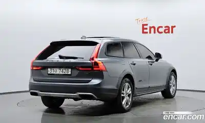 Volvo V90 2017 2.0 гидро в Москве № 230672, миниатюра 2