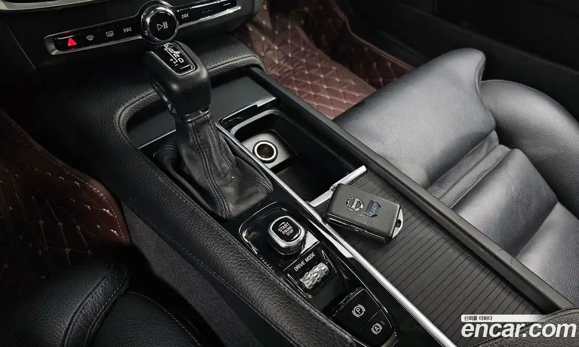 Volvo V90 2017 2.0 гидро в Москве № 230672, фото 9