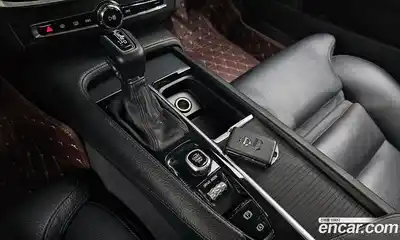 Volvo V90 2017 2.0 гидро в Москве № 230672, миниатюра 9
