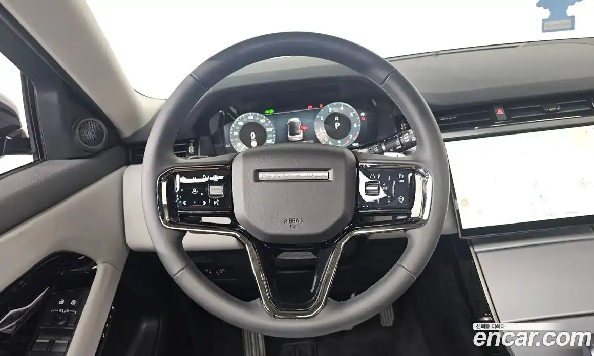 Land Rover Range-Rover Evoque 2025 2.0 гидро в Москве № 231120, фото 12