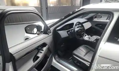 Land Rover Range-Rover Evoque 2024 2.0 гидро в Москве № 231171, миниатюра 10